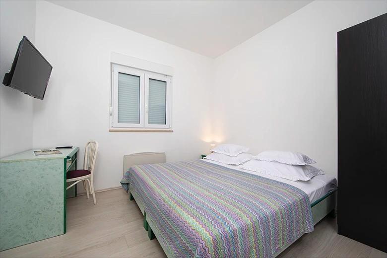 Apartments Irena Tučepi Eksteriør billede
